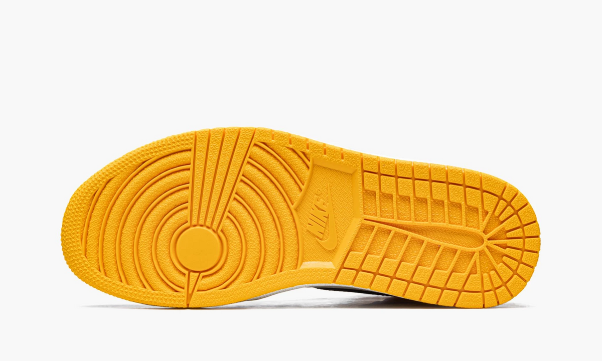 Jordan 1 Retro High OG Yellow Toe
