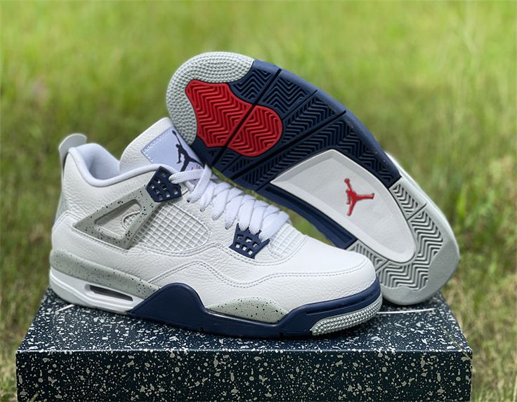 Jordan 4 Retro White Midnight Navy
