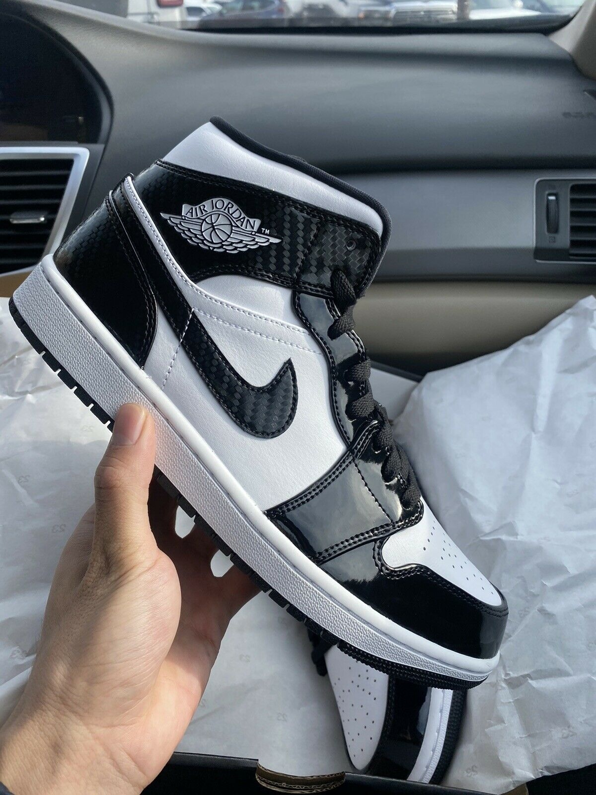 Air Jordan 1 Mid Carbon Fiber