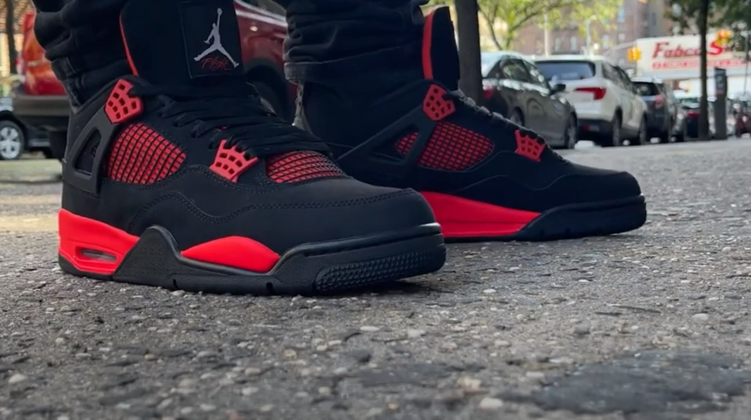 Air Jordan 4 Retro 'Red Thunder'