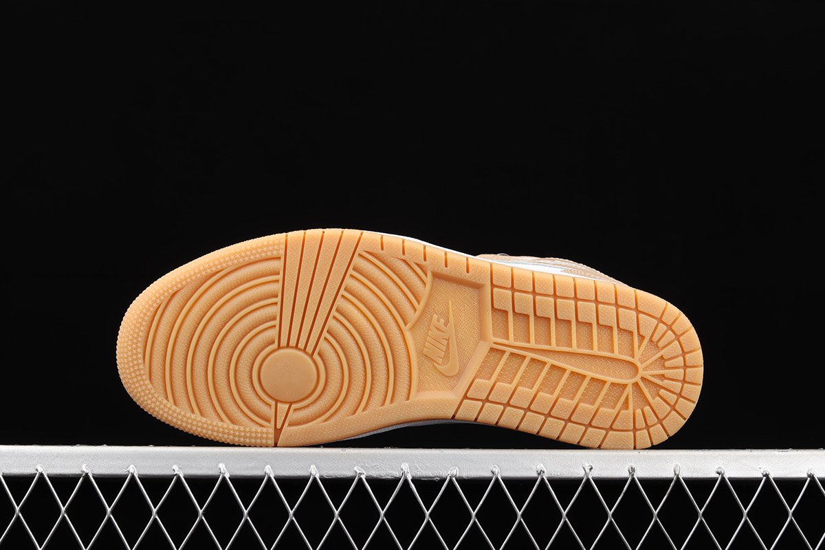 Air Jordan 1 Mid 'Tan Gum'